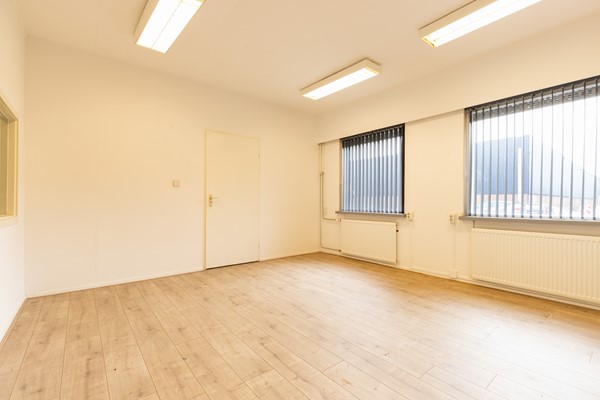 Medium property photo - Produktieweg 22, 2382 PC Zoeterwoude
